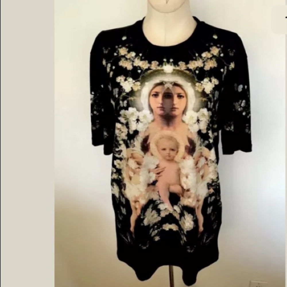 Authentic Givenchy Baby Breath Madonna